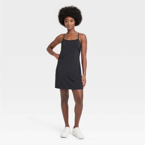 Sporty Romper dress. - Picture 7 of 8